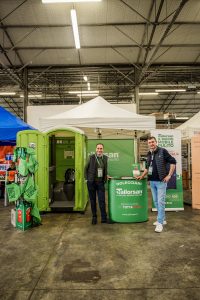 Lo stand Tailorsan durante l'openday Etetour di Eternoo a Mantova. I vantaggi del noleggio bagni chimici per il settore edile